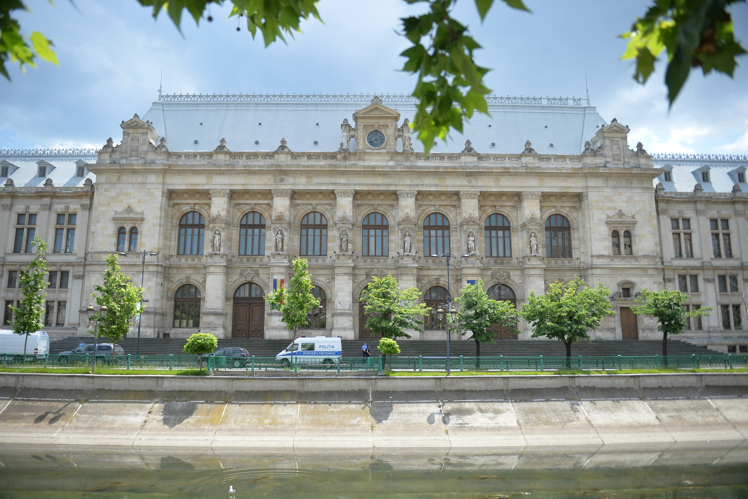 Conferință de presă la Curtea de Apel București