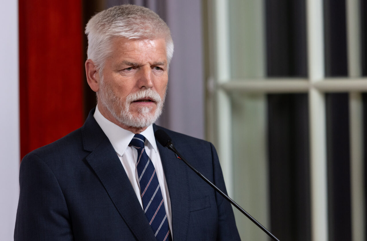 Președintele ceh a recunoscut că NATO ar putea fi nevoit să doboare drone deasupra Europei: „Dacă aceste acțiuni continuă, vom lua măsuri mai stricte”