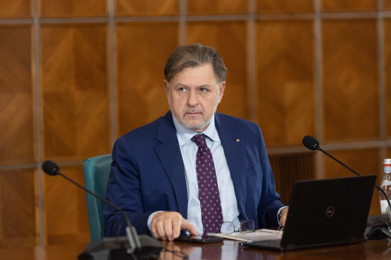 Purtătorul de cuvânt al PSD dă de pământ cu Ordonanța „Trenuleț” a lui Bolojan: „Are o componentă inacceptabilă”