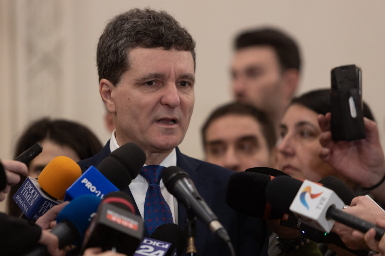 Nicușor Dan dă vina pe Apele Române pentru tragedia din Prahova: „În opinia mea, vinovăția este la Apele Române”