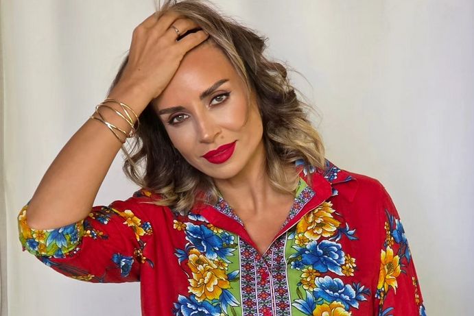 Cum își menține silueta Adina Halas de sărbători. ”Nu las garda jos”