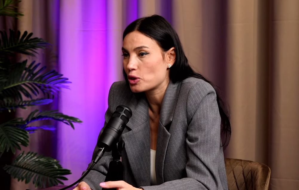 Cu cât a fost plătită Alina Pușcău ca să pozeze în ”Playboy”. ”Fostul meu a făcut pozele”