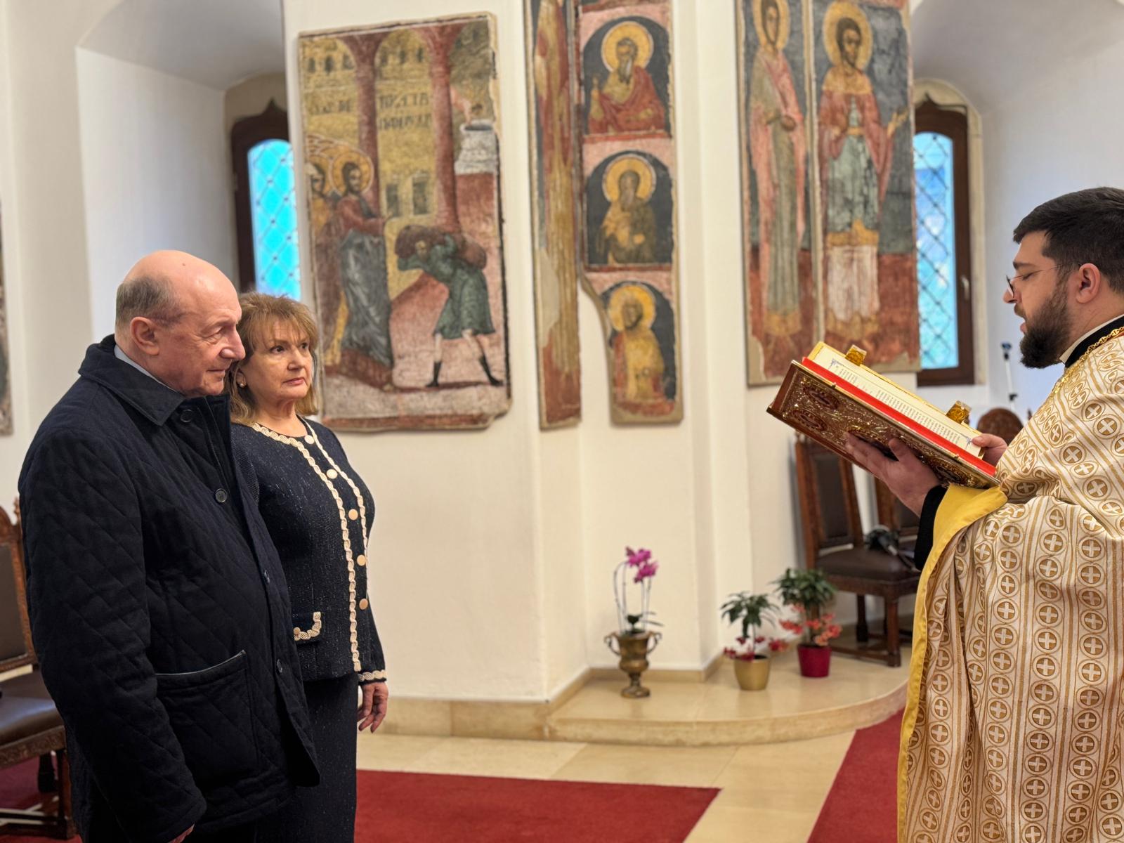 Traian și Maria Băsescu sărbătoresc nunta de aur