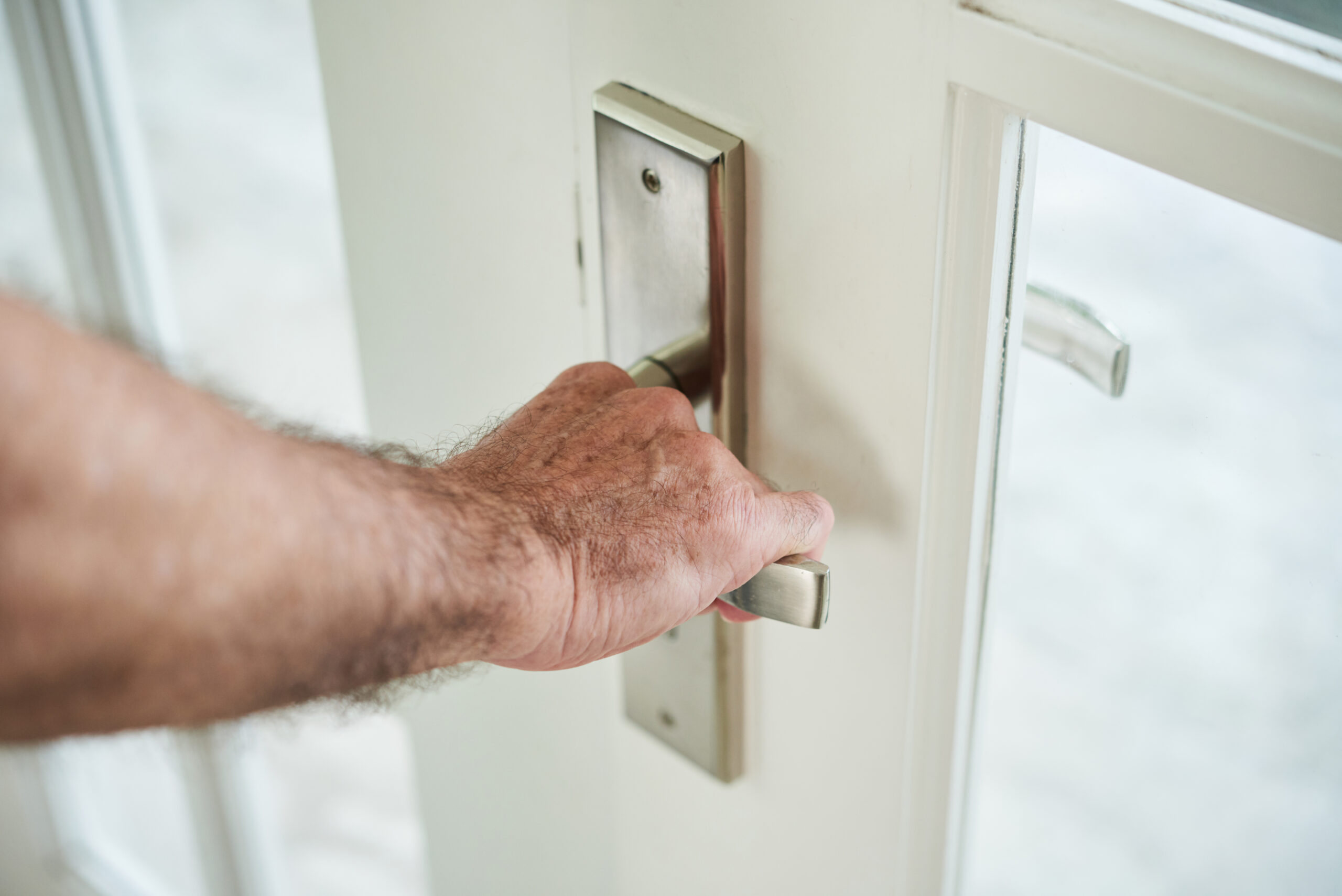 Gestul aparent banal care creează riscuri în casele românilor