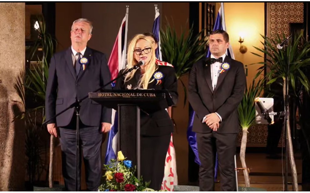 De 1 Decembrie, Ambasada României în Cuba şi-a delectat invitaţii cu muzică şi produse româneşti cu tradiţie