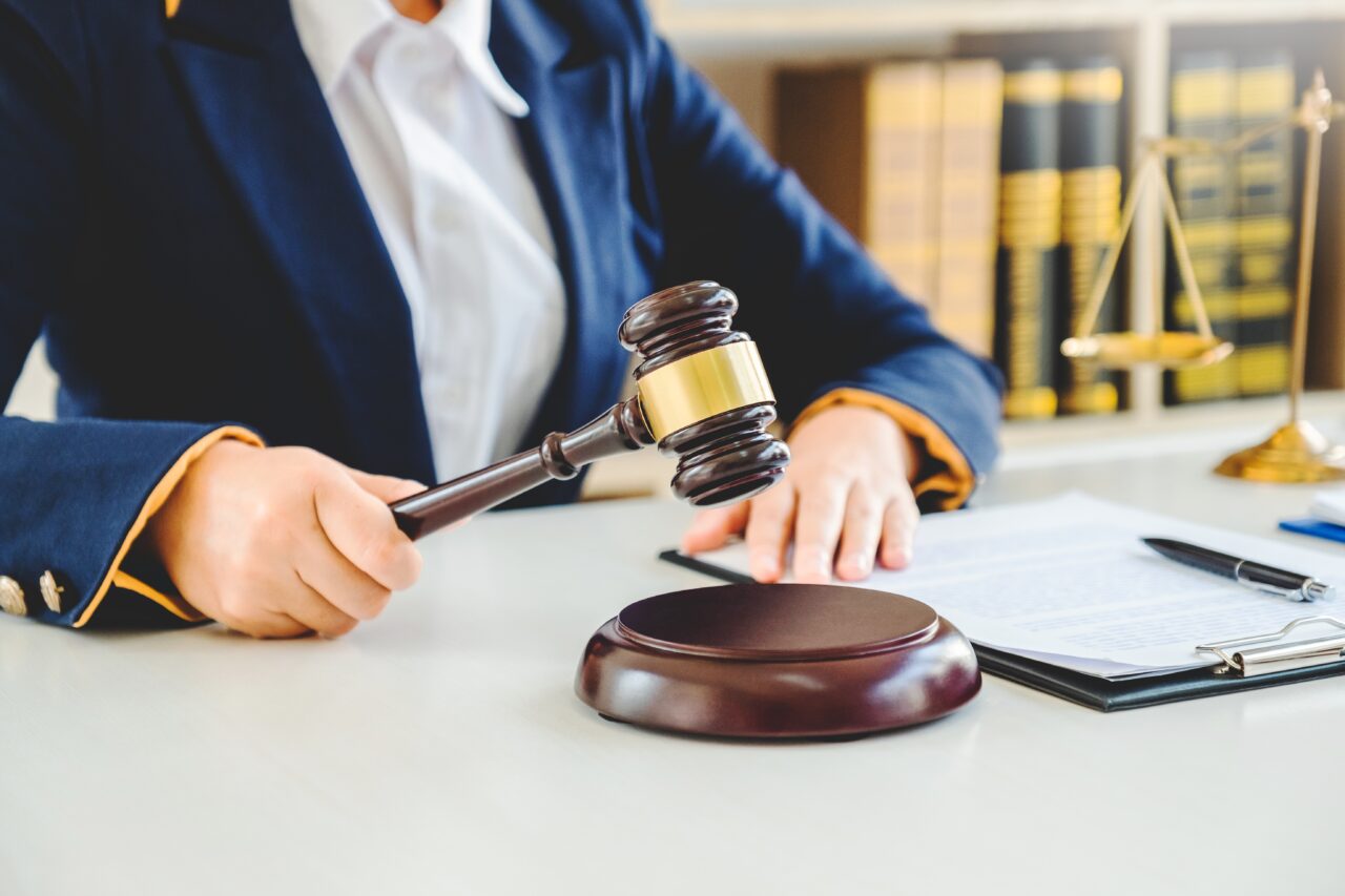 Asociațiile magistraților denunță confiscarea temei justiției în scopuri politice sau în interesul altor grupuri de putere