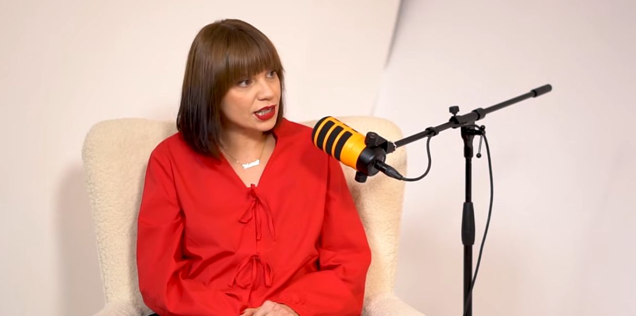 Trecutul dureros al Laurei Andreșan. ”În copilărie am fost abuzată de unchiul meu”