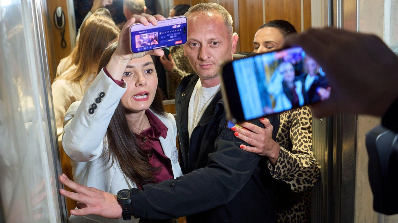 O nouă lovitură marca Anamaria Gavrilă. Lidera POT a exclus un deputat din partid la o lună după ce fusese numit lider de grup parlamentar