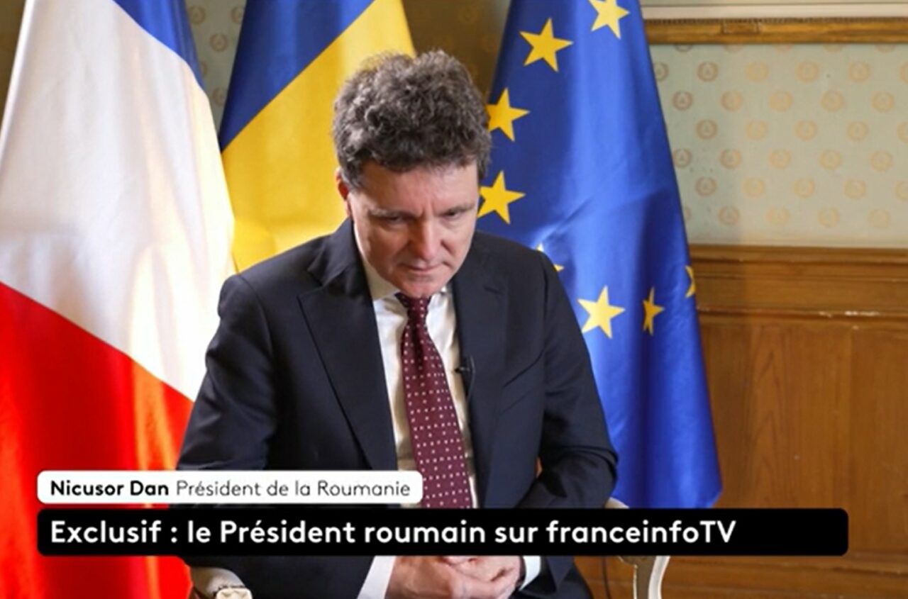 Ce le-a spus Nicuşor Dan ziariştilor francezi despre războiul de la graniţele României: „Mă îndoiesc că Rusia vrea pace”