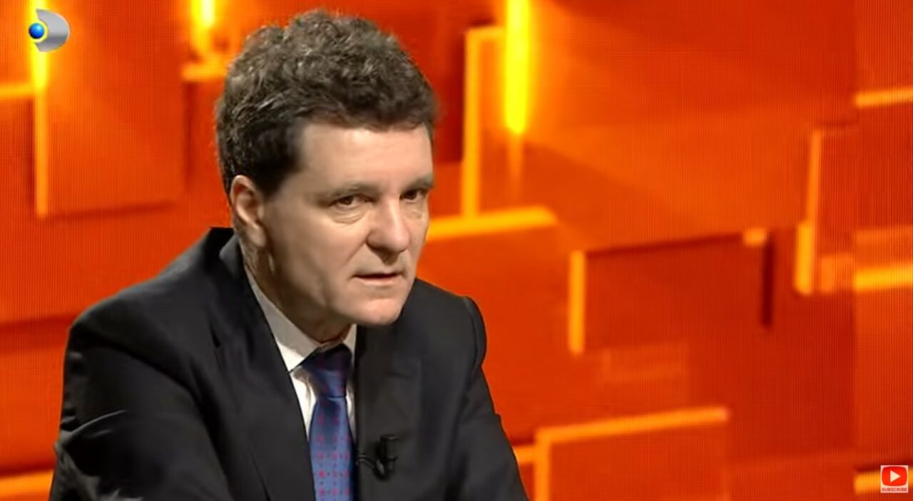 Nicușor Dan recunoaște că nu era nevoie de creșterea TVA: ”Se putea reduce deficitul fără să fie crescut TVA-ul”