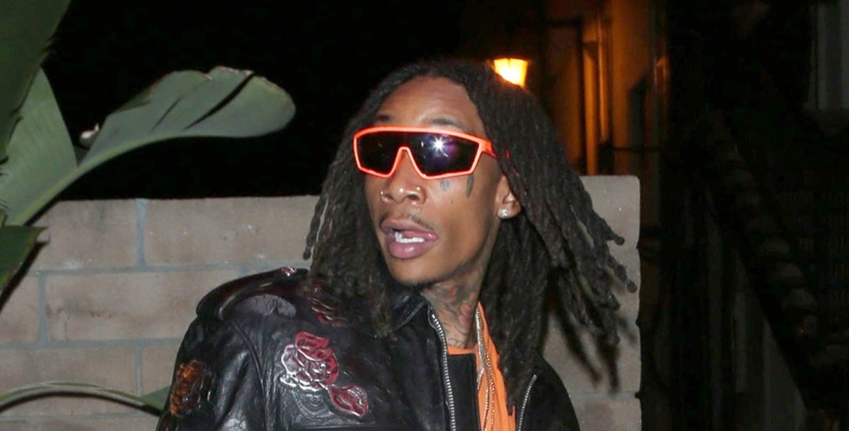 Rapperul Wiz Khalifa, dat în urmărire internațională. A fost condamnat la 9 ani după gratii în penitenciarele din România