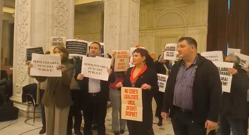 Protest spontan în Parlament, înainte ca Bolojan să-și asume răspunderea pe legea pensiilor magistraților
