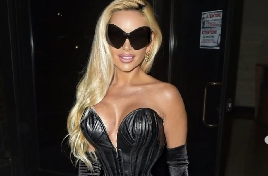 Marcela și-a transformat viața într-un experiment. A cheltuit peste 100.000 de dolari pentru a rămâne tânără cât mai mult timp: „Sunt ca un vampir”