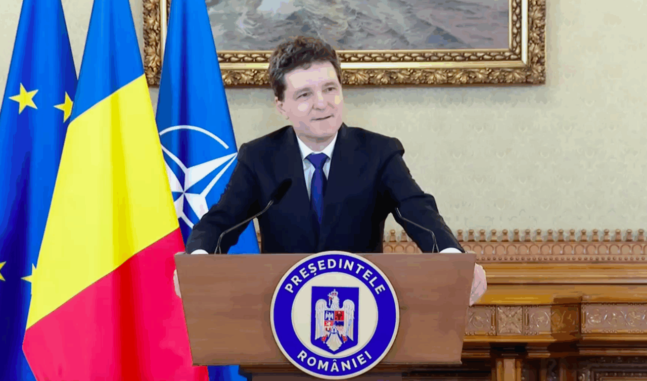 Nicușor Dan dezvăluie că magistrații au rugat să fie preluați din benzinării, ca să vină la Cotroceni, să discute despre Justiție: „Totuși, nu vorbim de rețele de trafic de persoane”