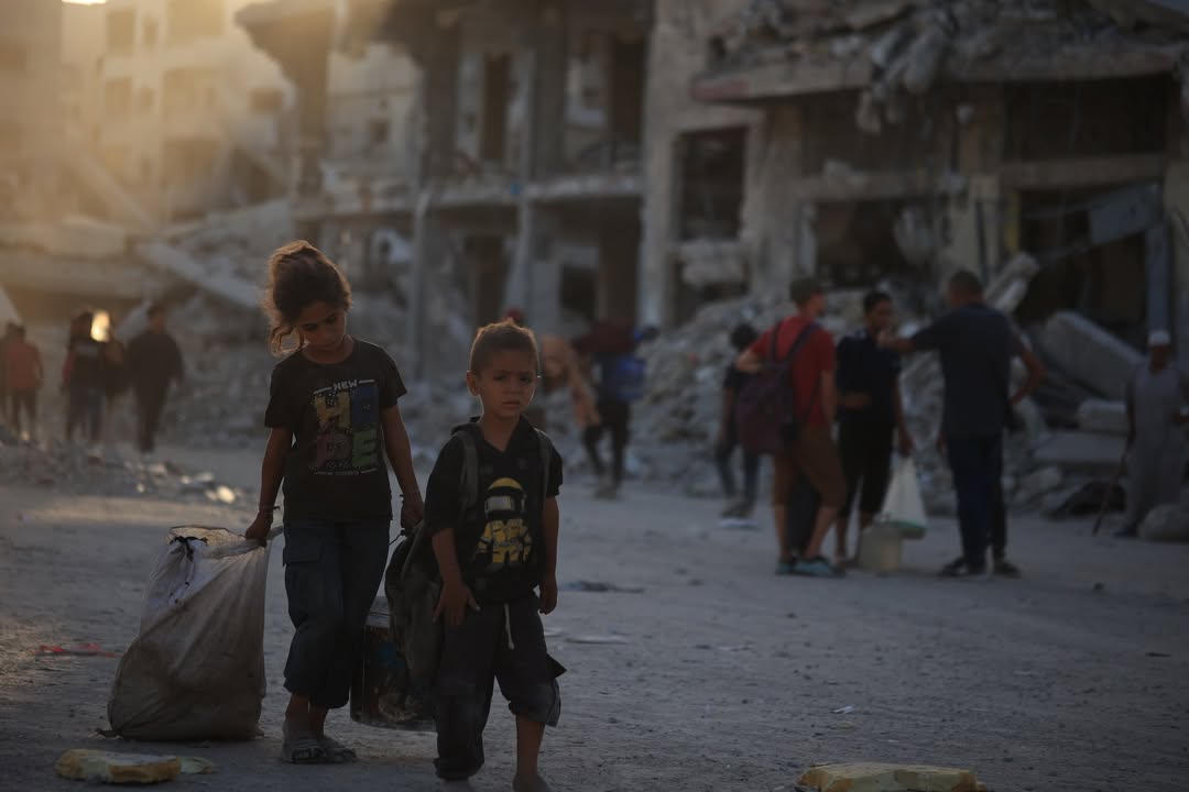 Financial Times: 2025 a fost despre „costul uman al unei lumi fără reguli”. Drepturile civililor și regulile de război sunt din ce în ce mai puțin respectate