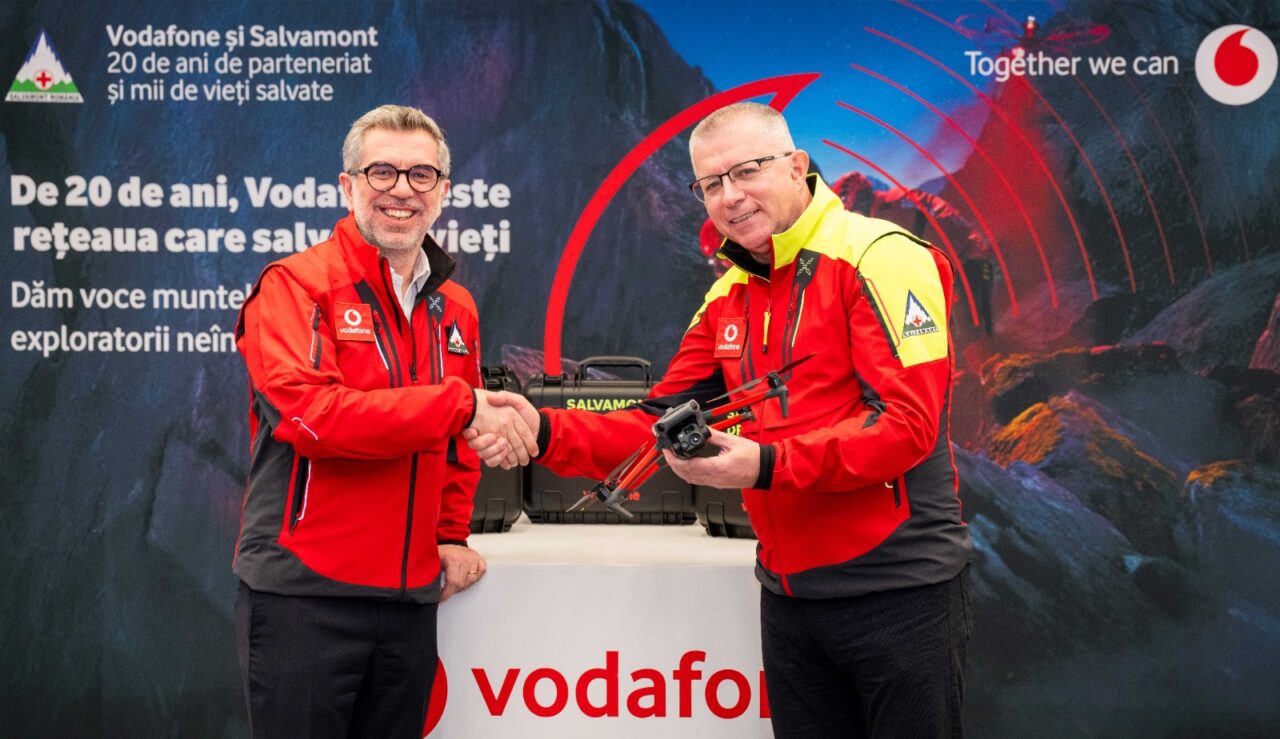 Vodafone și Fundația Vodafone donează echipamente în valoare de 150.000 EUR către Salvamont România