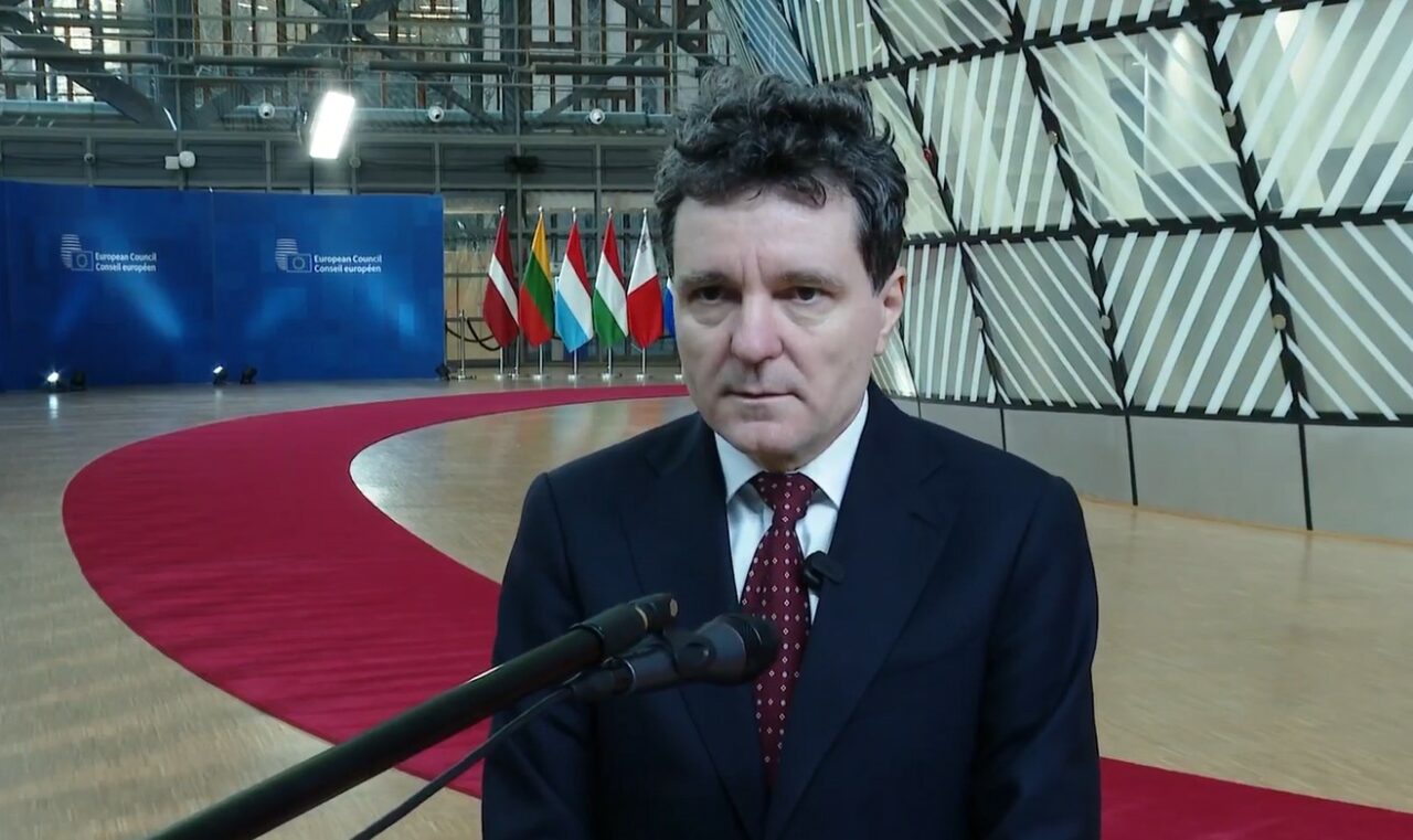 Nicușor Dan se concentrează pe finanțarea Ucrainei, la summit-ul de la Bruxelles / Susține că magistrații sunt intimidați prin metode „subtile”