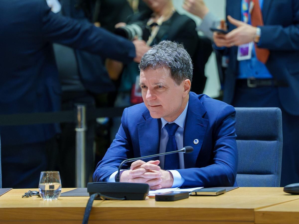 România ar putea să participe la protejarea Groenlandei prin misiuni de poliție aeriană, insinuează Nicușor Dan