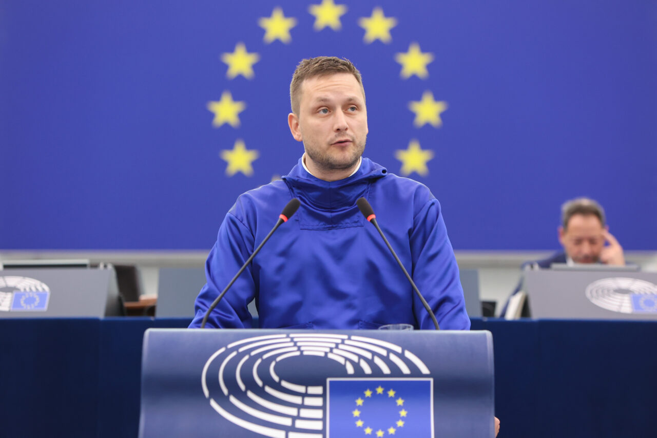 „Groenlanda alege Danemarca în locul SUA”, spune premierul regiunii. „Trebuie să fie clar” că teritoriul nu vrea să facă parte din Statele Unite