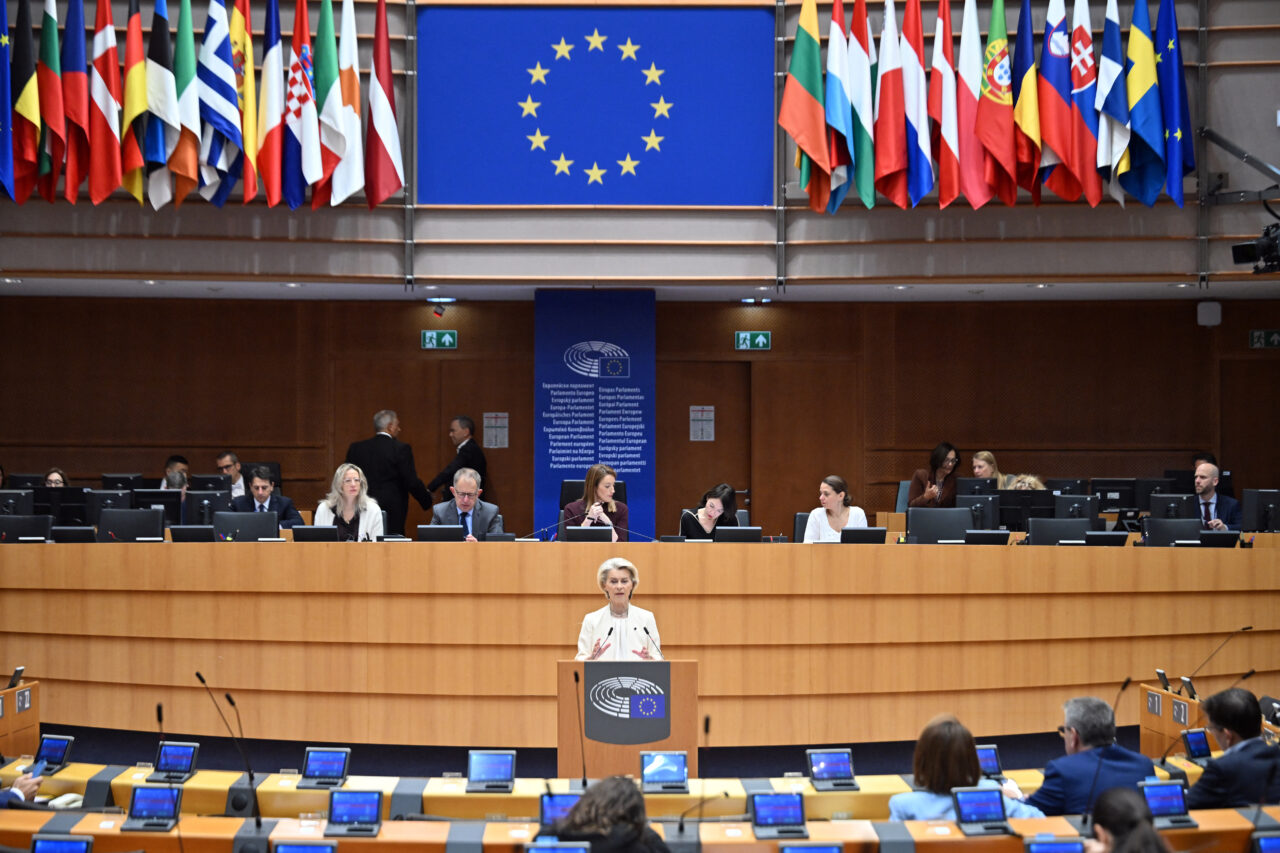 Comisia Europeană trimite 447 de generatoare de urgență, în valoare de 3,7 milioane euro Ucrainei, din rezervele strategice rescEU