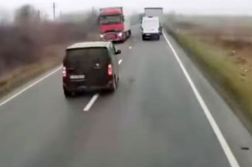 Şoferul microbuzului cu microbişti greci, implicat în accidentul mortal din Timiş, consumase alcool și substanțe interzise, conform anaizelor