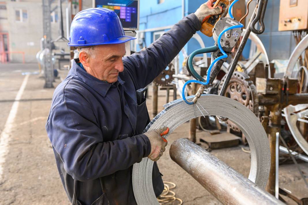 Compania bistrițeană BETAK face concedieri masive. Peste jumătate dintre angajați își pierd locurile de muncă