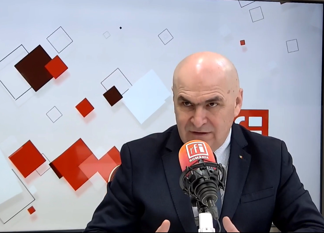 Bolojan se foloseşte de absorbţia banilor din PNRR ca să facă evaluarea miniştrilor din cabinet