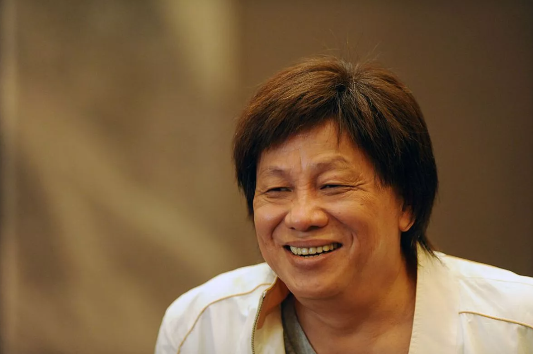 A murit Bruce Leung, unul dintre cei patru dragoni ai cinematografiei chinezești. Omagiul lui Jackie Chan