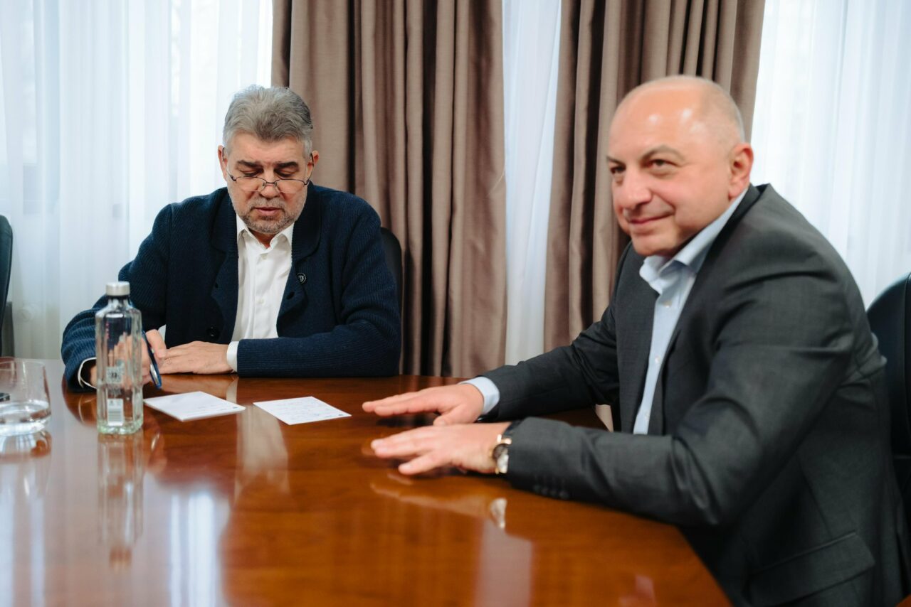 Ciolacu îl aduce la Buzău pe medicul Cătălin Cîrstoiu ca să îi construiască un consorţiu medical