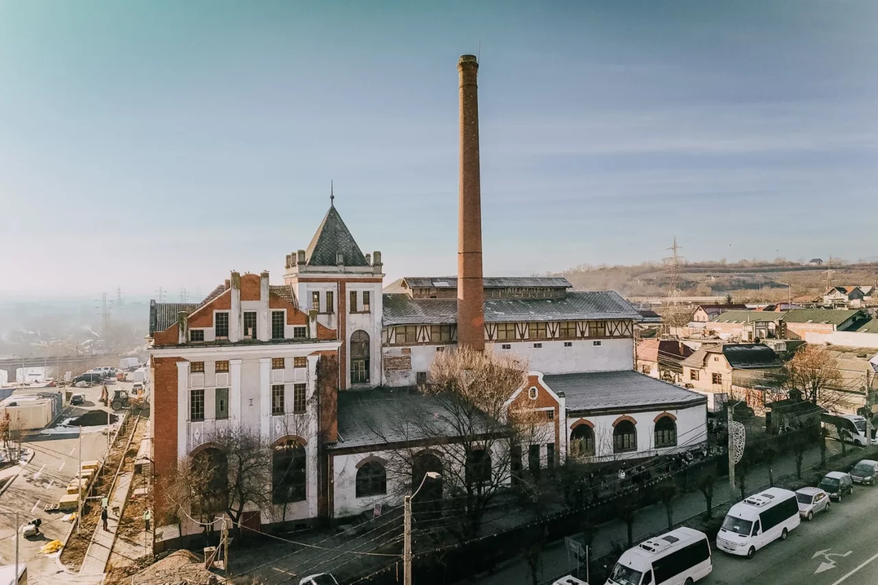 Cât costă fabrică de bere veche de 200 de ani din Transilvania. A fost scoasă la vânzare la vânzare de familia miliardarului român