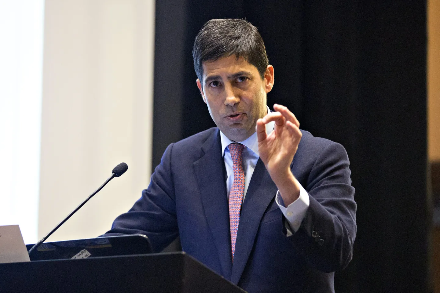 Kevin Warsh, noul șef al Rezervei Federale
