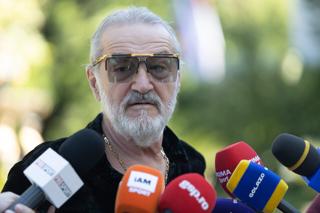 Gigi Becali a dat afară doi jucători de la FCSB, după umilința din derby-ul cu CFR Cluj