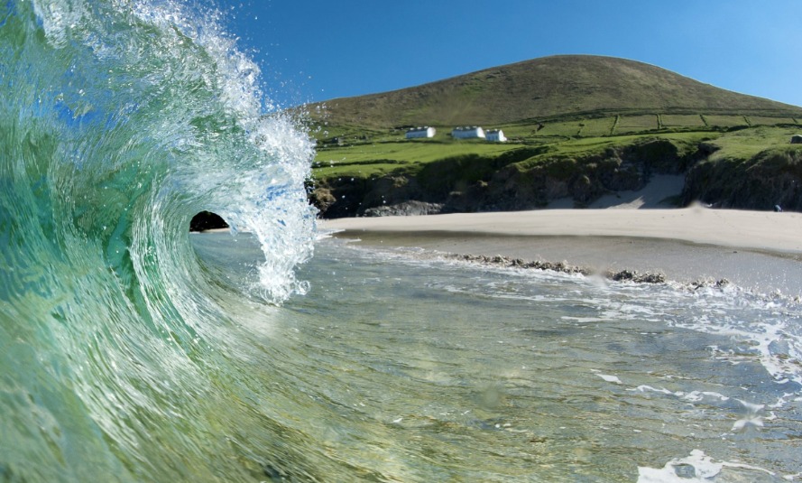 Două joburi inedite și „intense” pe o insulă pustie din Irlanda. Salariul, masa și cazarea, asigurate. Ce trebuie să facă noii angajați