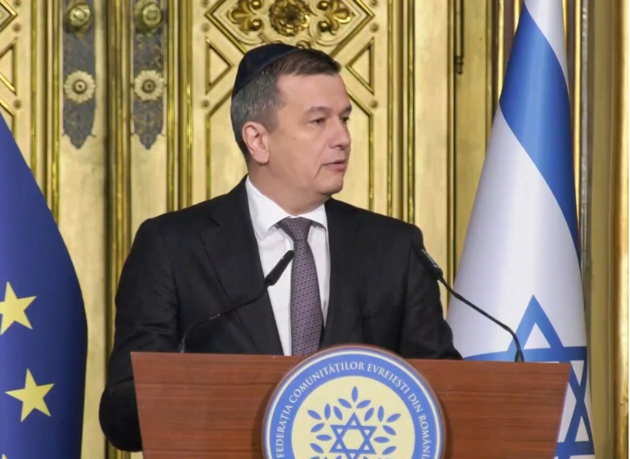 Sorin Grindeanu a fost invitat în Templul Coral, la Ziua Internaţională a Comemorării Holocaustului: „Nu este suficient să combatem antisemitismul”