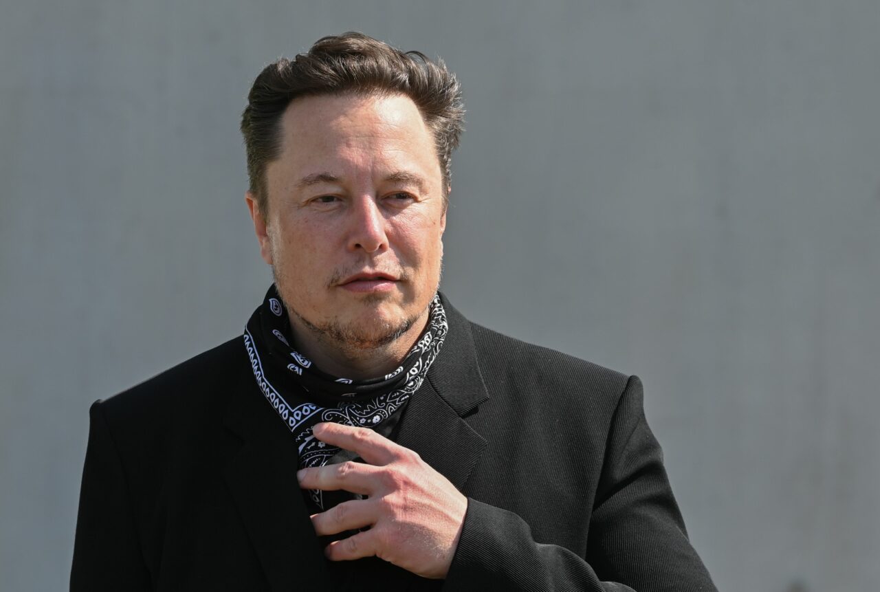 Elon Musk, chemat la Paris de procurorii francezi pentru a explica comportamentul inadecvat al internauților de pe X față de minori