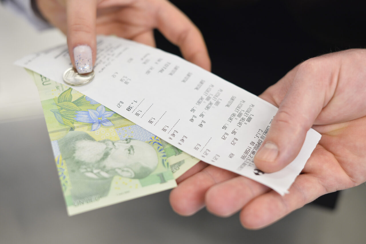 INS: Rata anuală a inflaţiei a fost de 9,7%, în decembrie 2025. Energia electrică s-a scumpit cu aproximativ 61%