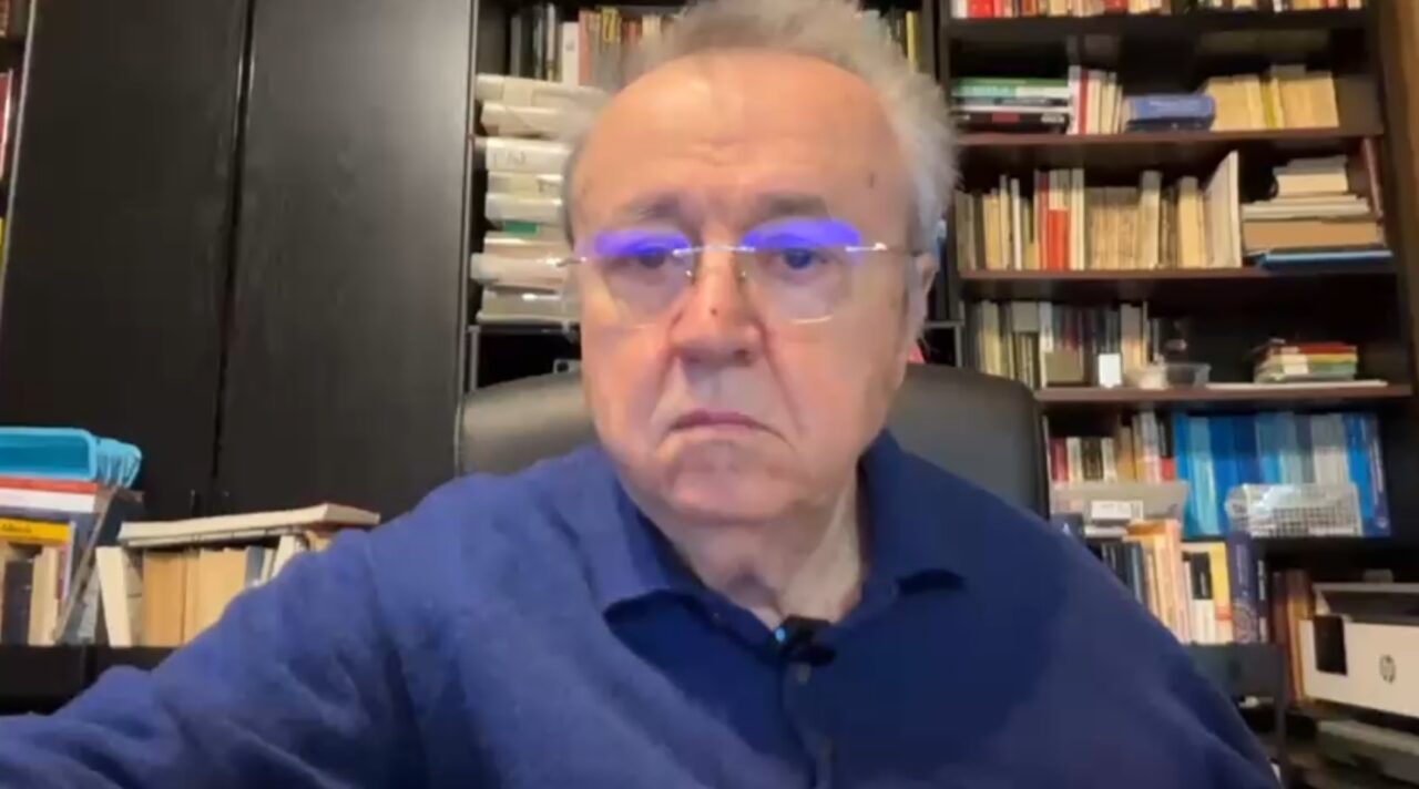 Ion Cristoiu: Un delirant de serviciu: Radu Miruță. România trebuie să se înarmeze împotriva rețelelor sociale!