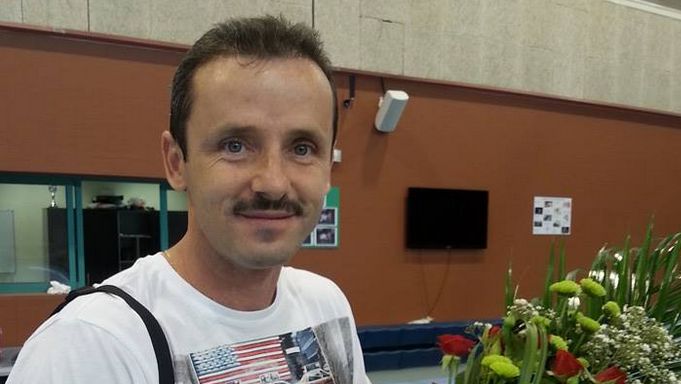 Ce problemă de sănătate are fiica lui Marius Urzică. ”Când mergem seara să facem băița, îi scoatem aparatele”