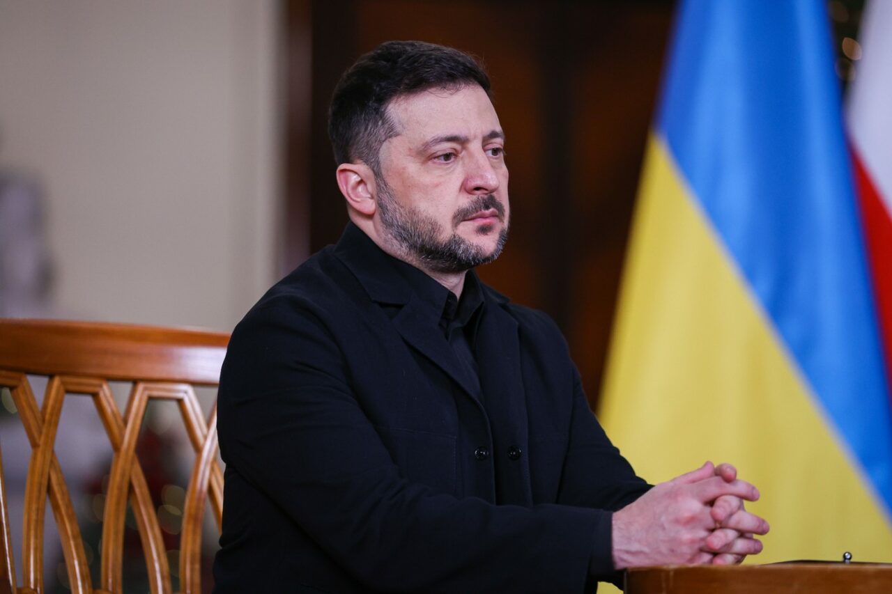 800.000 de mii de soldați vrea Zelenski pentru a asigura pacea, după semnarea unui acord cu Putin. Ce salarii vor avea soldații ucraineni