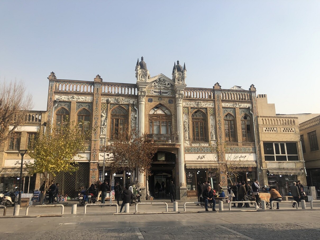 Bazarul istoric unde au început protestele din Iran