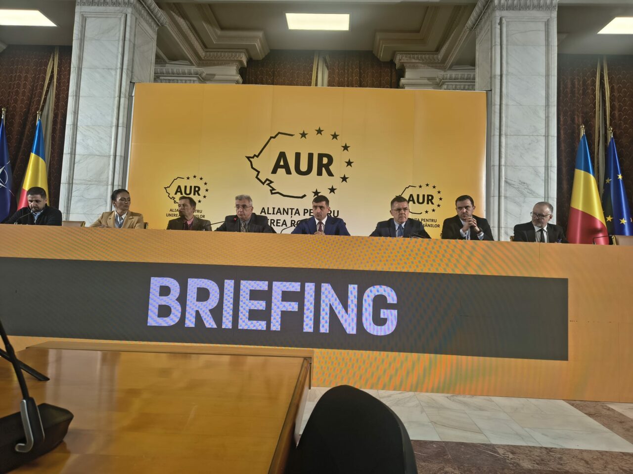 AUR se încălzește pentru guvernare. Simion: „Ne vom concentra pe soluții și pe viitoarea echipă de guvernare”