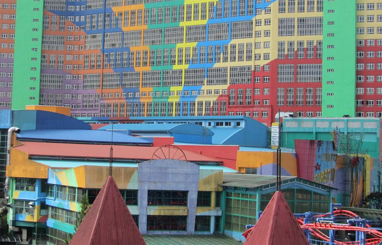 Cel mai mare hotel din lume. Câte etaje și câte camere are