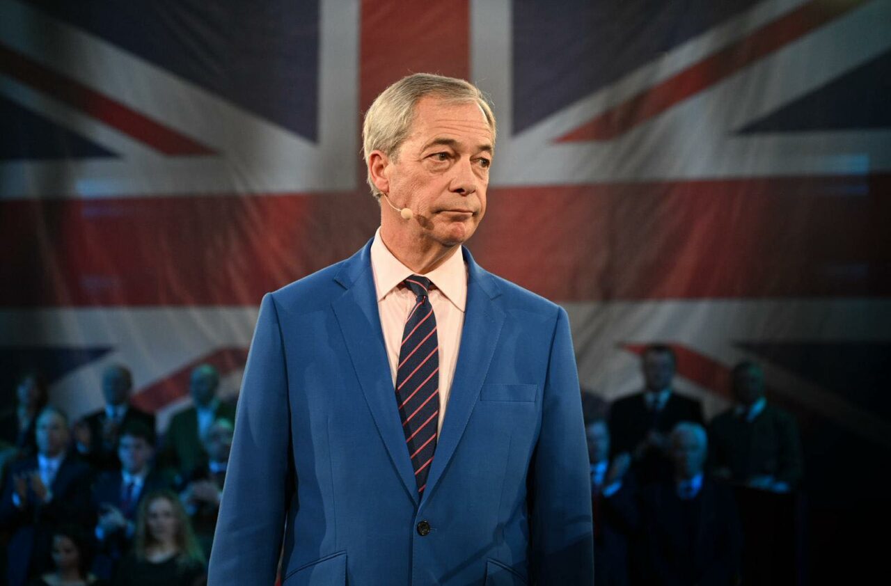 Cât a costat excursia de două zile a politicianului britanic Nigel Farage la Davos: Un miliardar de origine iraniană a suportat toate cheltuielile