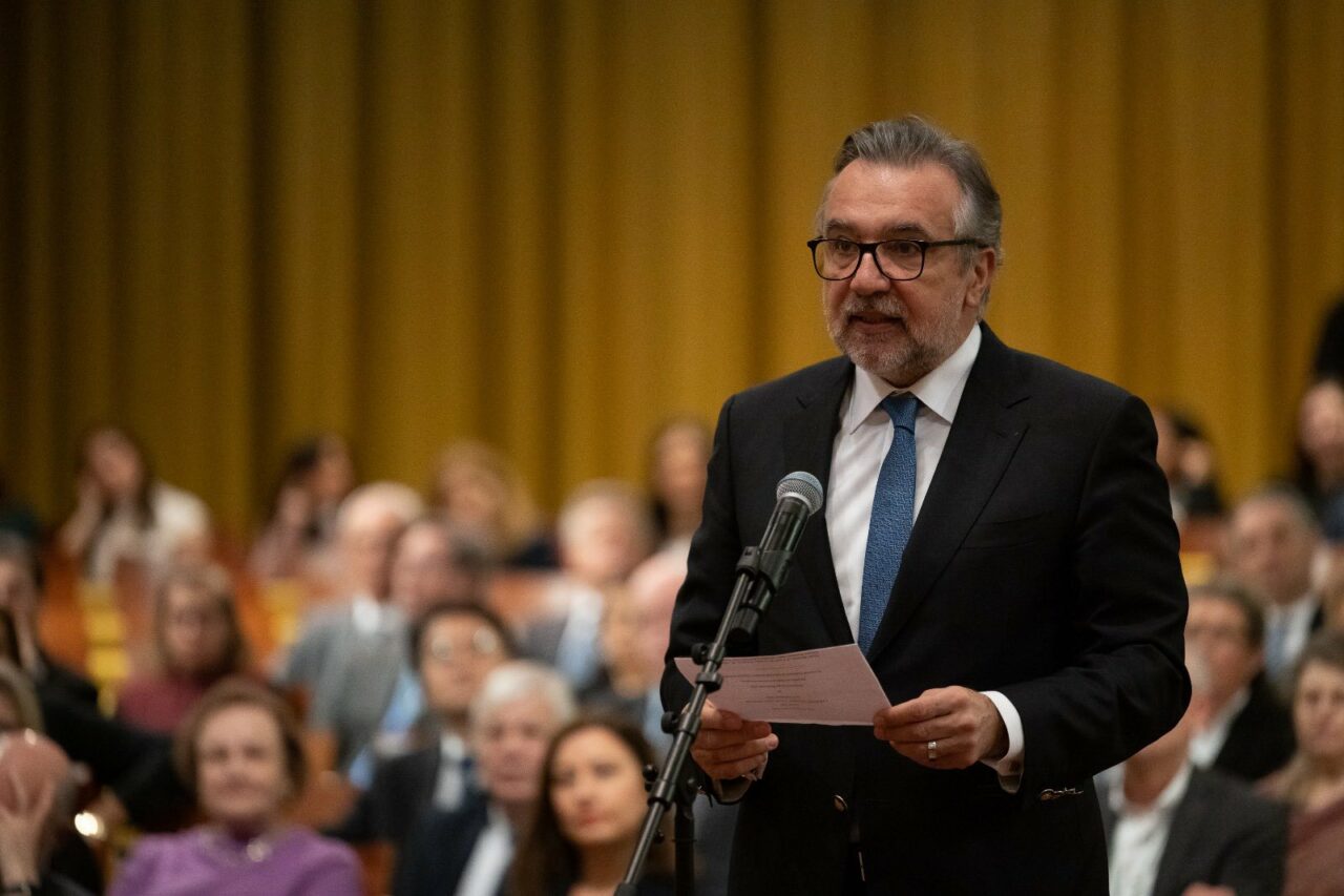 Lucian Romașcanu a depus jurământul ca membru al Curții Europene de Conturi: „Voi reprezenta România cu cinste”