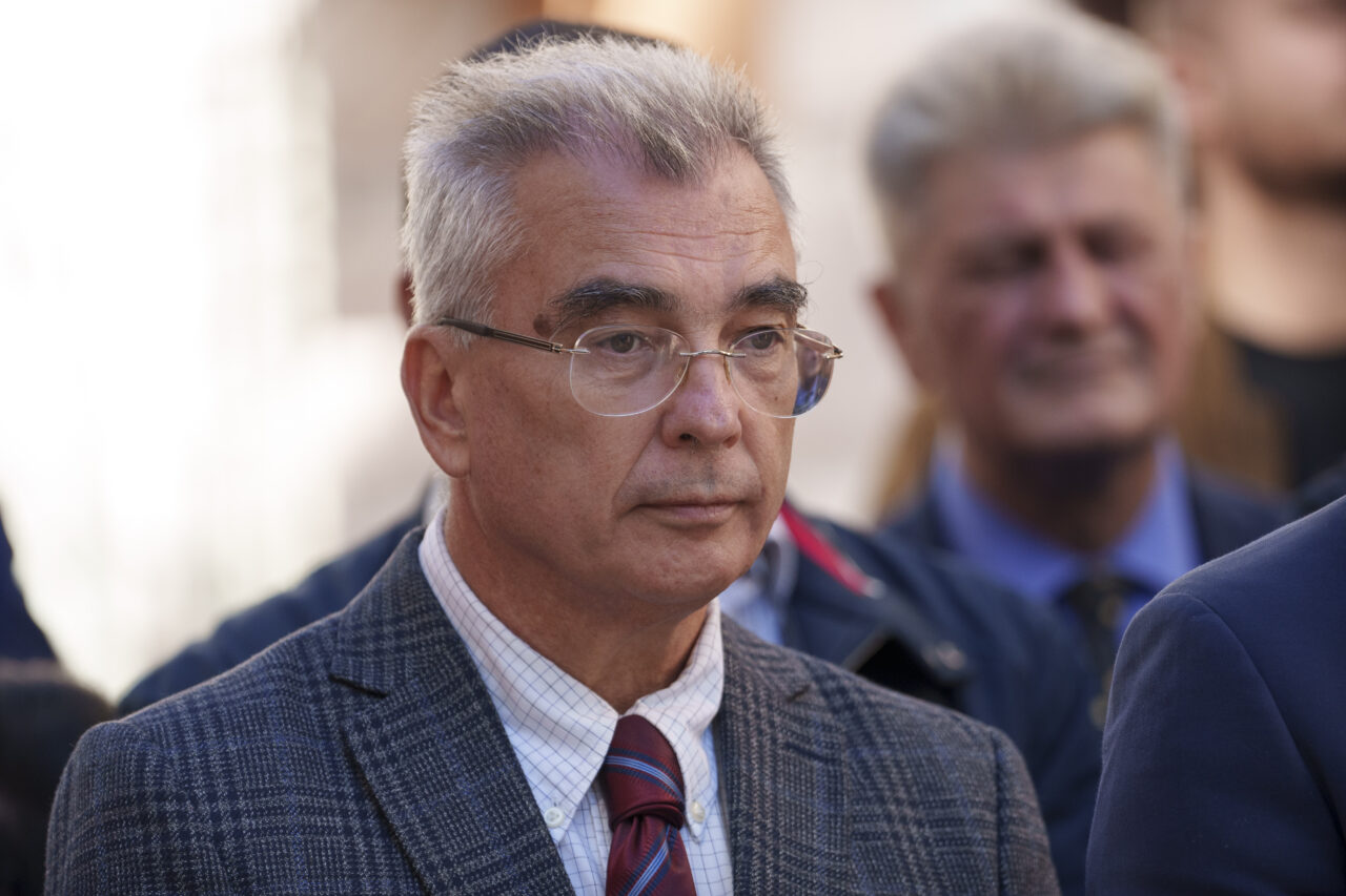 Petrișor Peiu (AUR) trage un semnal de alarmă privind deficitul de cont curent pe care îl înregistrează România