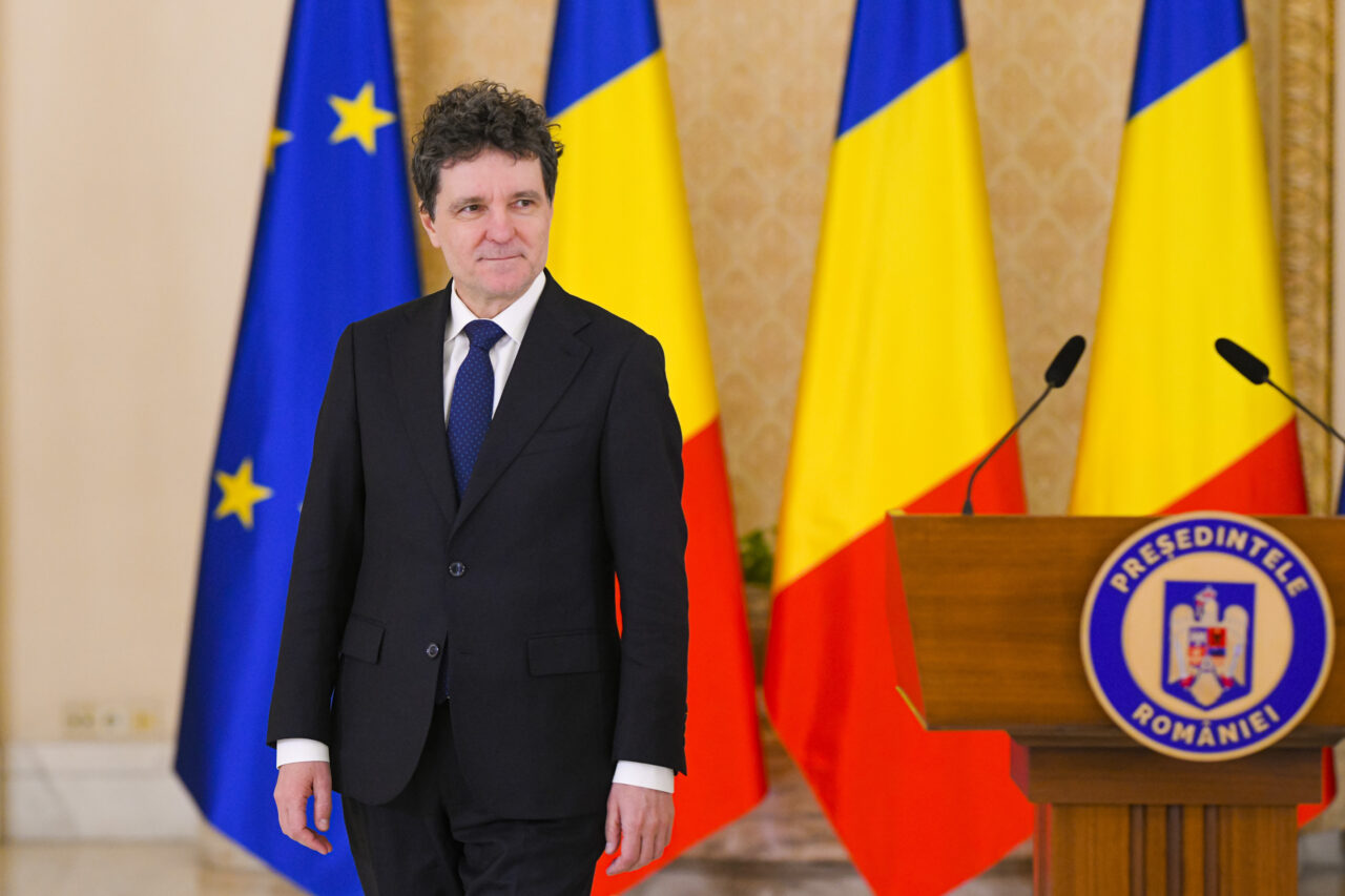 Nicuşor Dan începe săptămâna în Armenia. Preşedintele participă la cea de-a VIII-a reuniune a Comunității Politice Europene