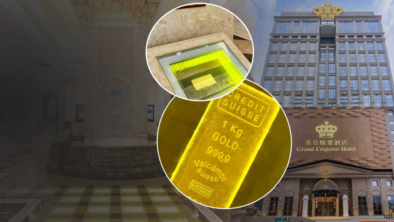 Prețul-record al aurului împinge la decizii „nebunești“. Proprietarii unui hotel de lux din China și-au distrus podeaua de lingouri din hol. Câți bani au reușit să strângă din vânzarea metalului prețios