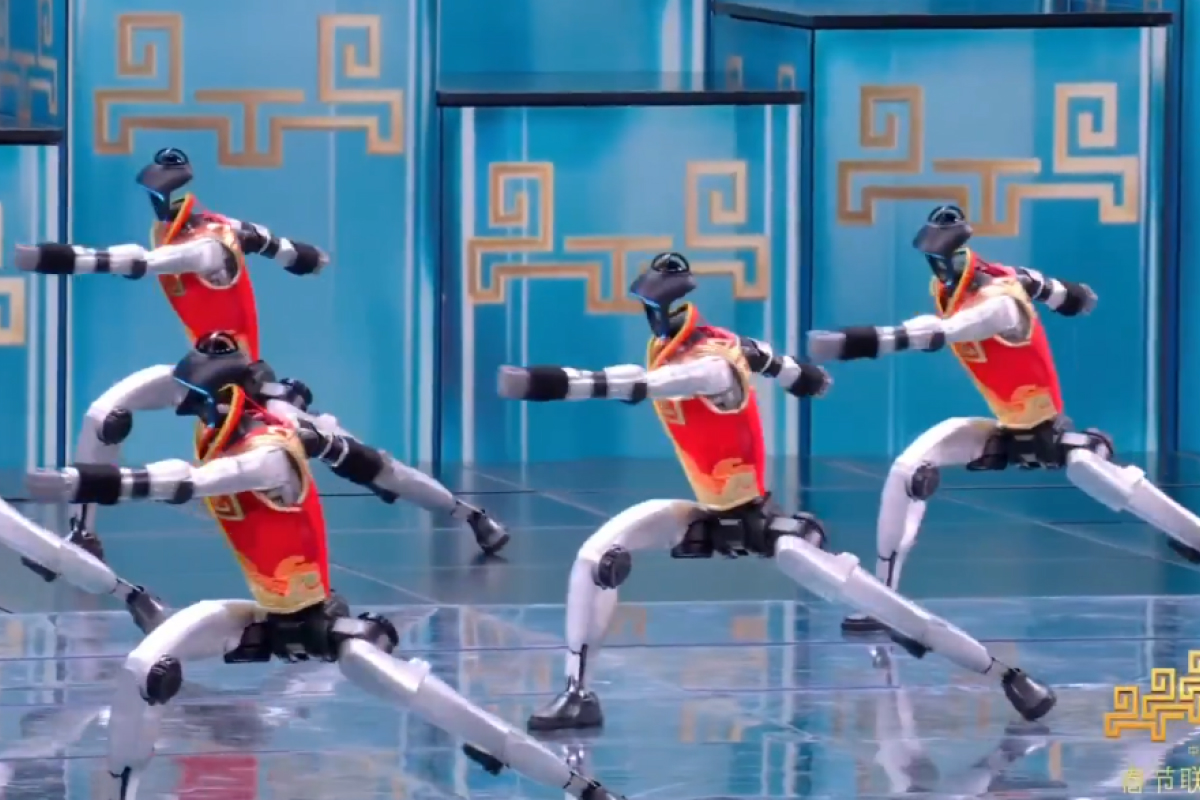 Roboții umanoizi de Kung Fu, moment spectaculos la Gala Festivalului de Primăvară dedicată Anului Nou Lunar din China