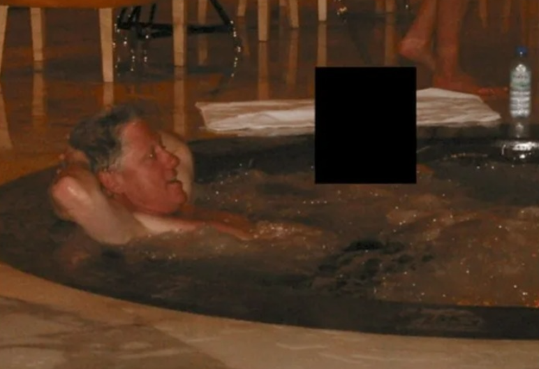 Bill Clinton, audiat în cazul Epstein: ”N-am văzut şi n-am făcut nimic rău. Chiar şi privind în urmă n-am văut nimic care să mă alerteze””.