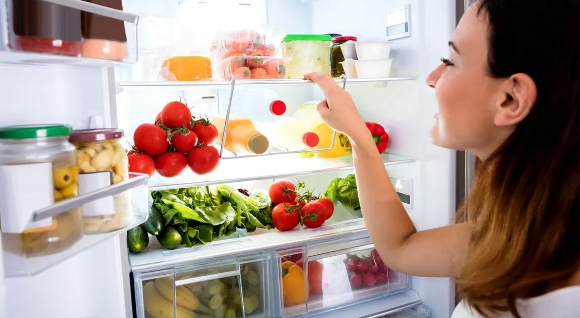 Ce alimente să nu ții în frigider. De ce nu e bine să fie depozitate la temperaturi scăzute